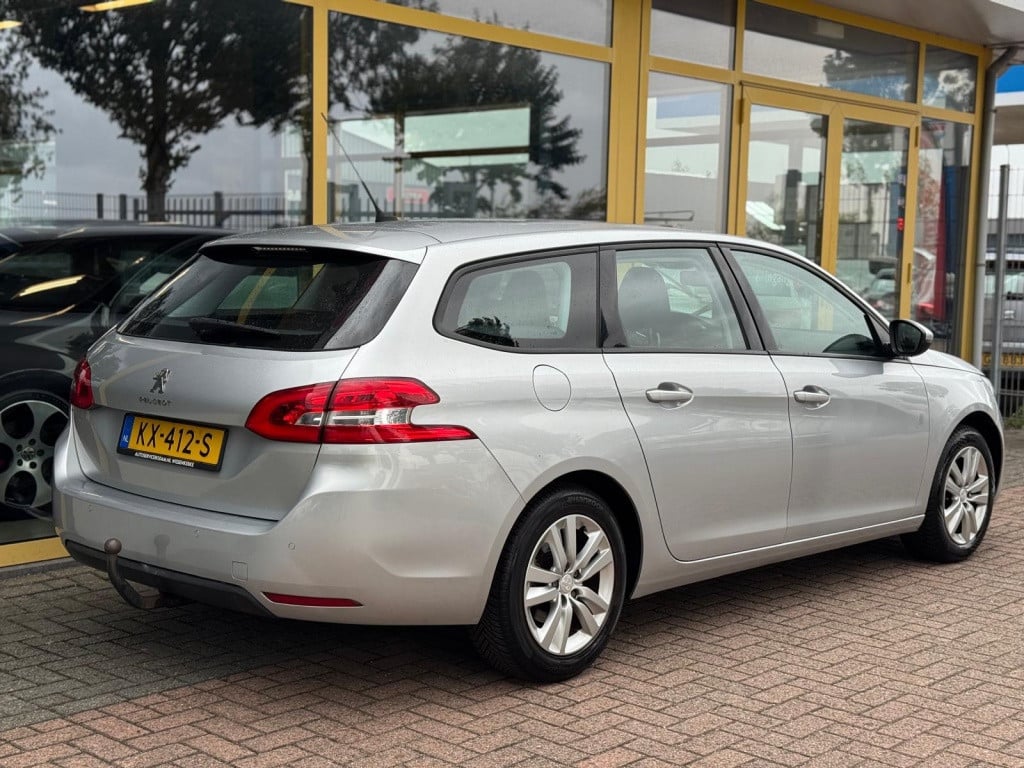 Peugeot 308 sw 1.2 puret.blue lease