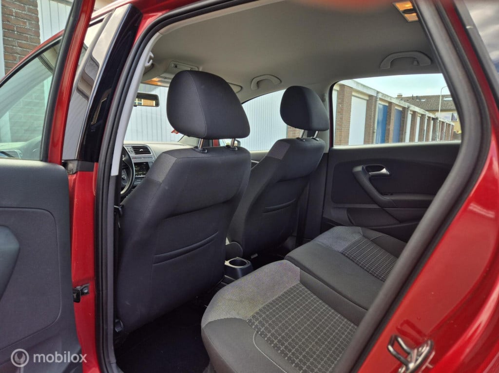 Volkswagen Polo 1.2 tsi comfortline / dealeronderhouden / cruisecontrol / b