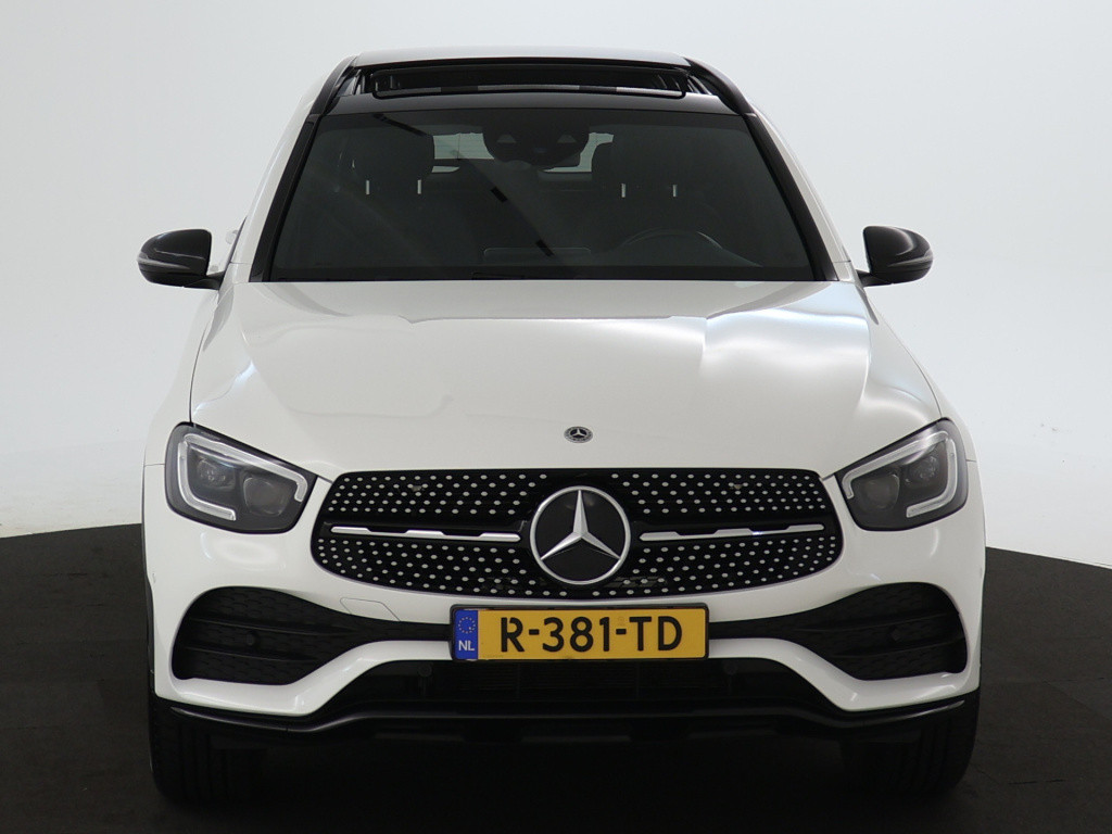 Mercedes-Benz Glc 300 e 4matic premium plus | trekhaak | panoramadak | sfee