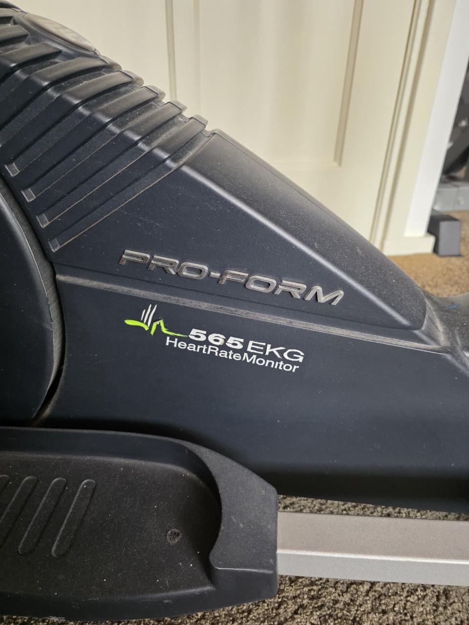 Crosstrainer ProForm 565 EKG Crosstrainer – degelijk kwaliteitsapparaat
