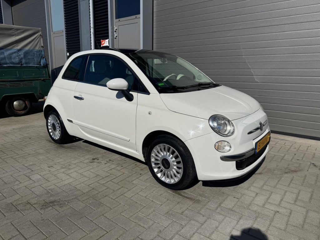 Fiat 500 1.2 lounge/automaat/nap/apk/airco