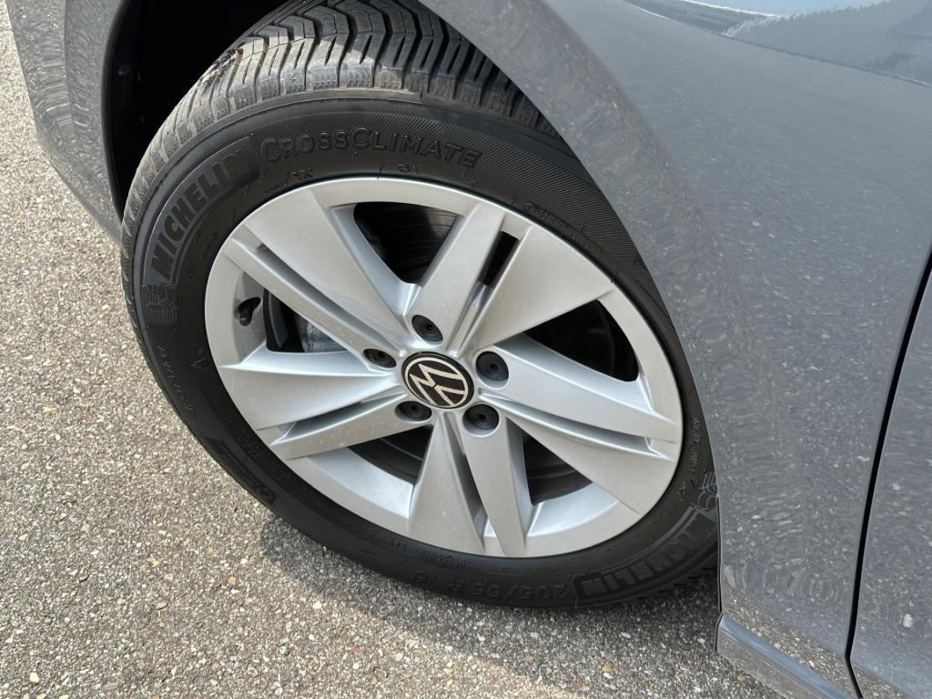Volkswagen Golf variant 1.5 etsi dsg life | trekhaak | navi | adap. cruise 