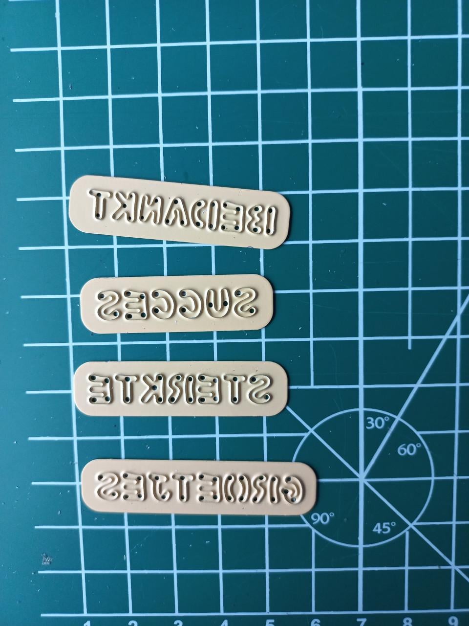 Snijmallen voor scrapbook en kaarten