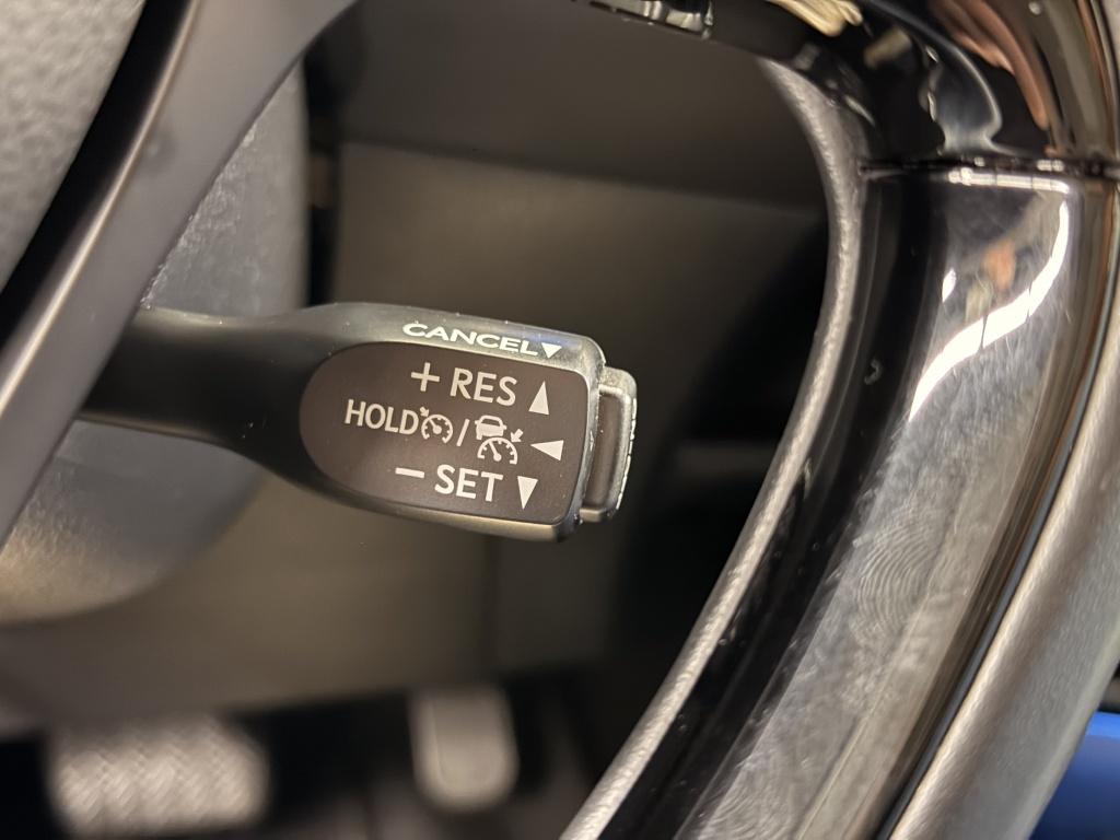 Toyota C-hr 1.8 hybrid dynamic | camera | navigatie |
