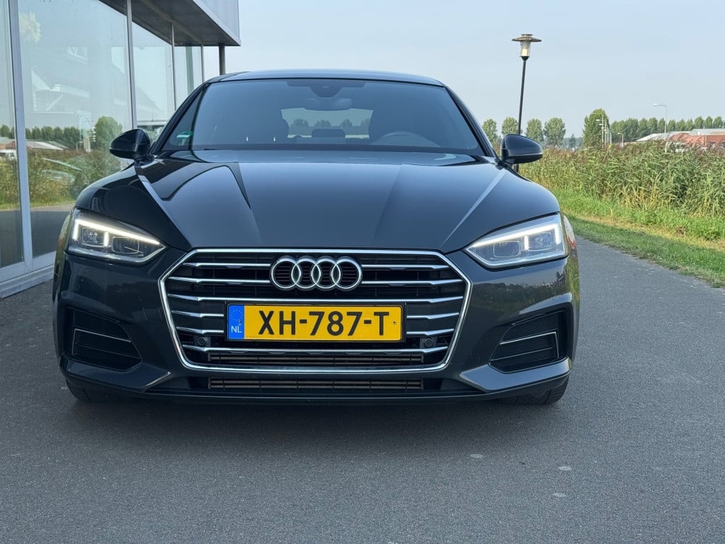 Audi A5 sportback 40 tfsi design automaat / panorama schuifdak , achteruitr