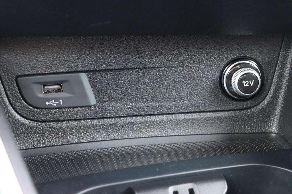 Audi Q2 30 tfsi s edition 110pk | navi | stoelverwarming