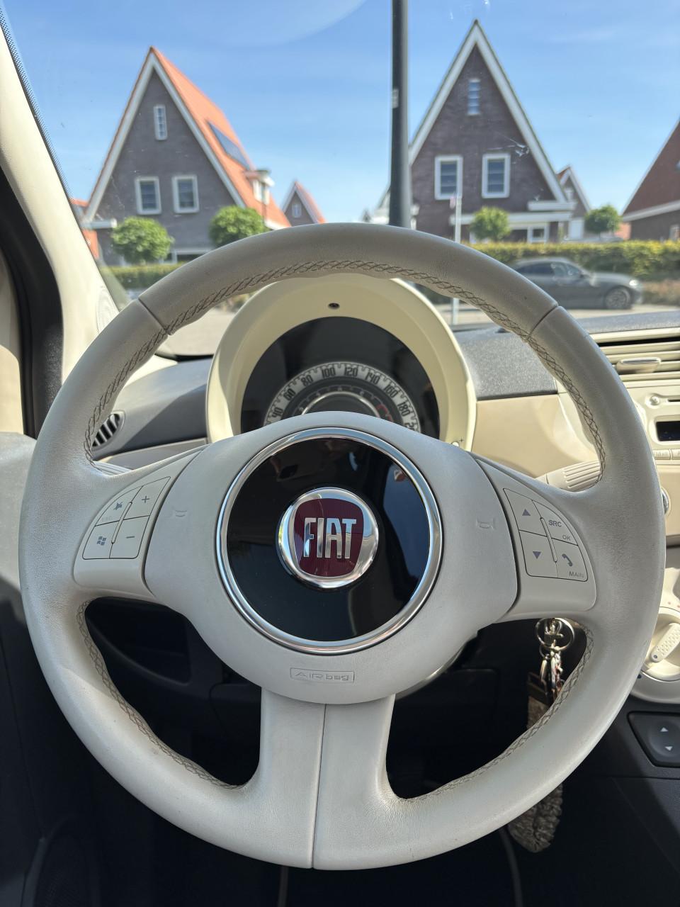 Fiat 500 1.2 lounge cappuccino