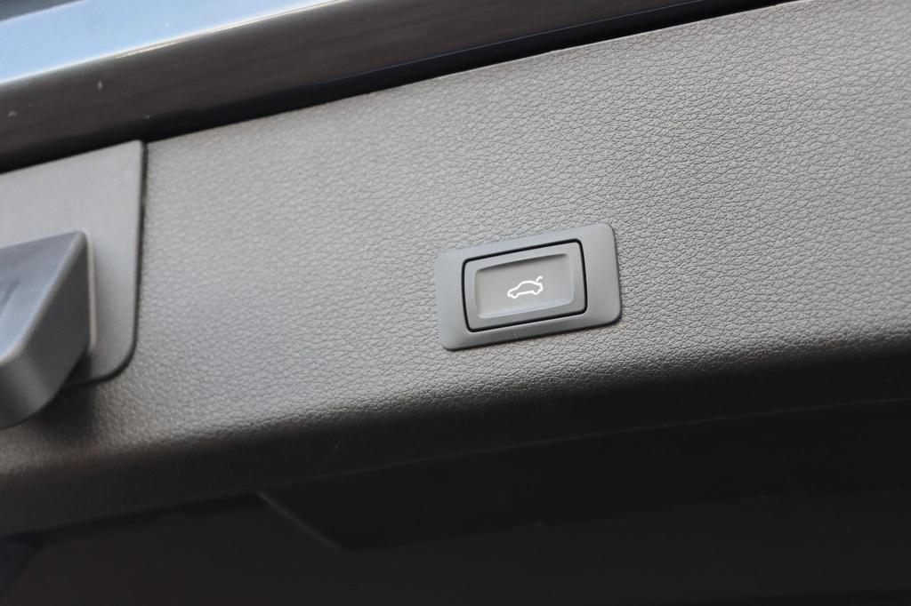 Audi E-tron e-tron 50 quattro launch edition plus 71 kwh 313pk pro line