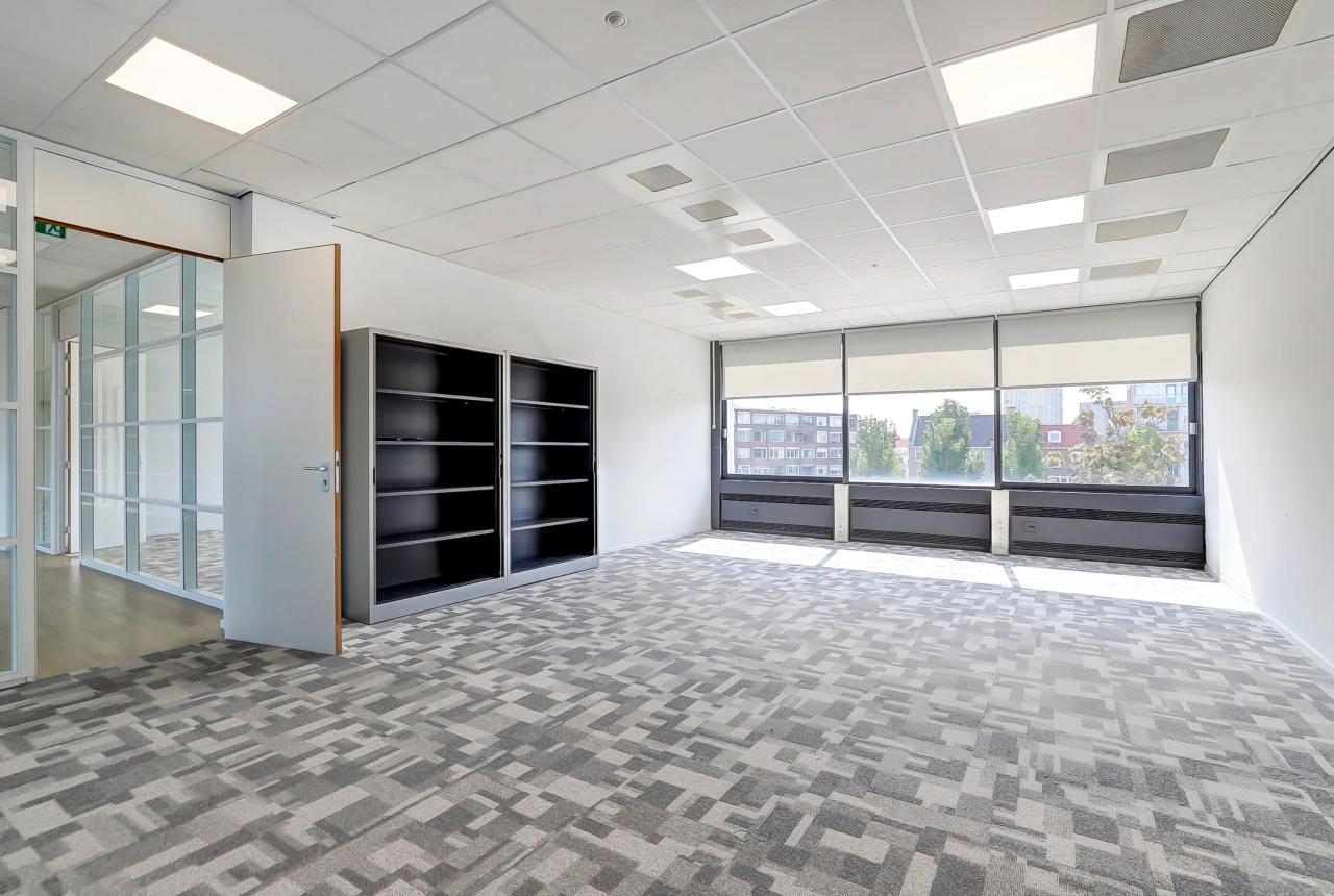 TE HUUR | Nette kantoorunits in het centrum van Vlissingen