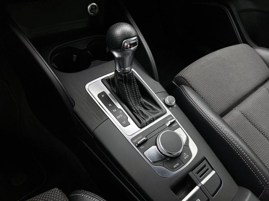 Audi A3 limousine 1.0 tfsi sport s line edition