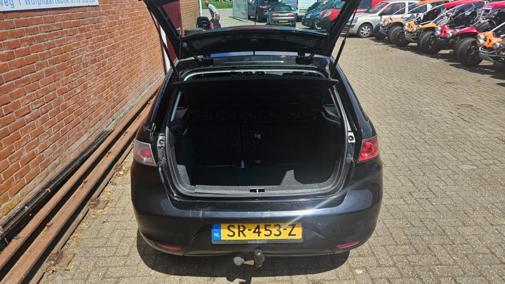 Seat Ibiza 1.4-16v reference automaat