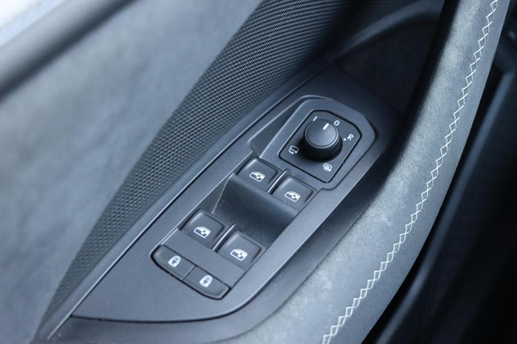 Skoda Kodiaq 1.5 tsi phev sportline business | 360 graden camera | pano | h