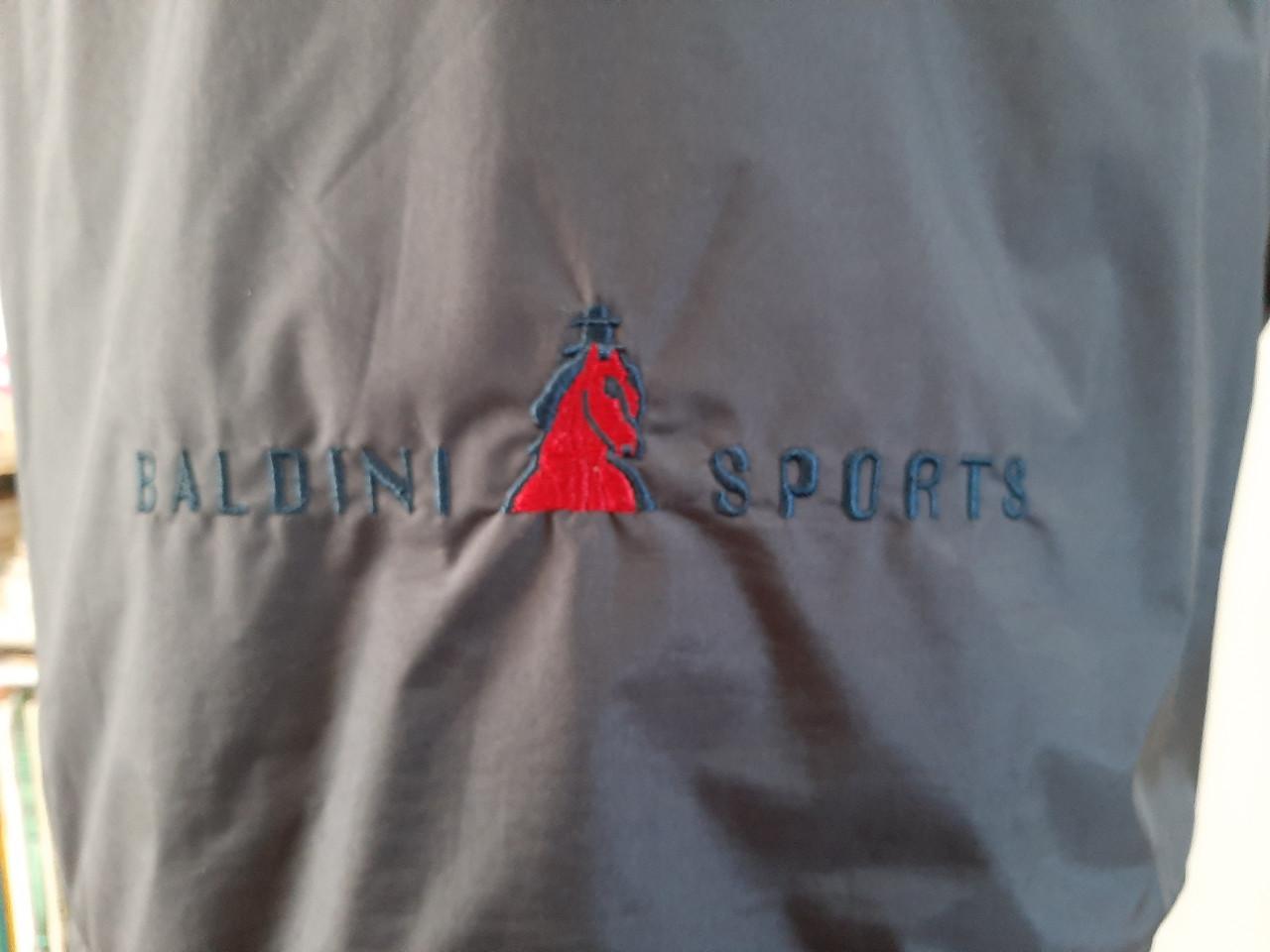 Sportief waterdicht jack. Unisex, maat M. Merk Baldini Sports.