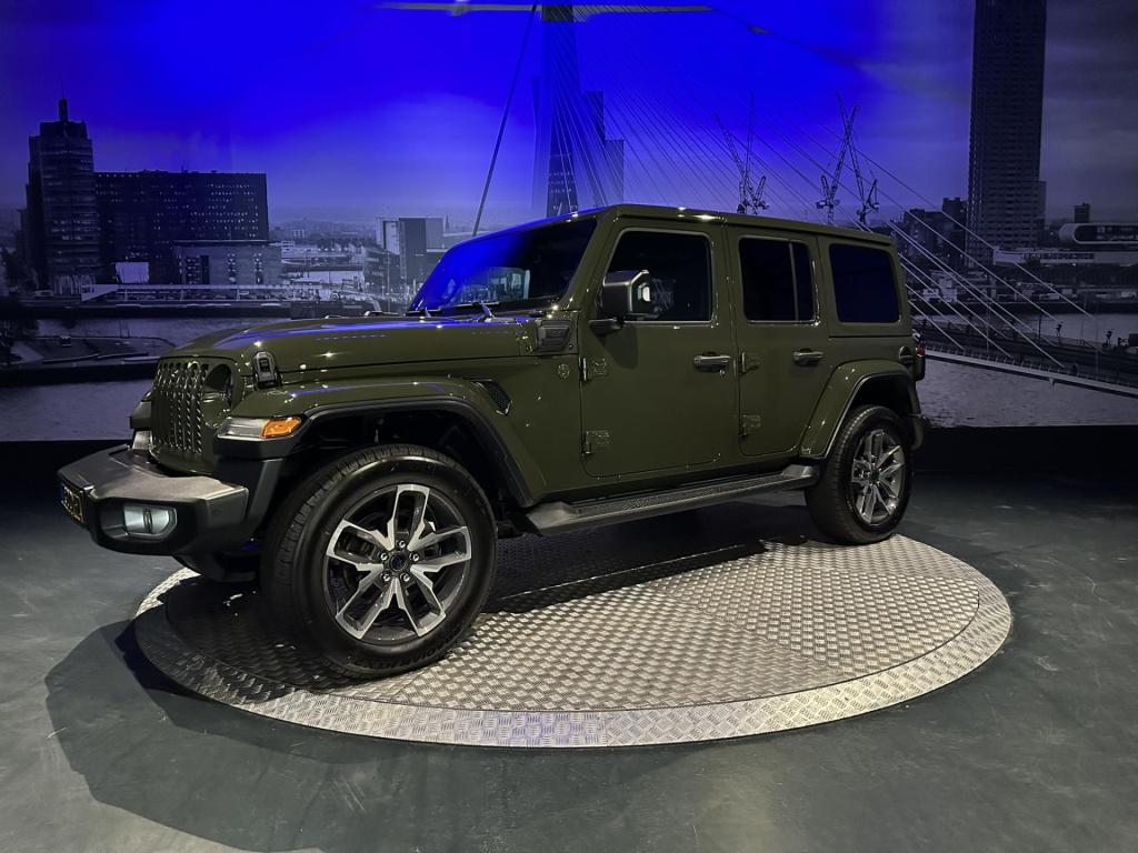 Jeep Wrangler unlimited 4xe 380 sahara *acc*camera*leer*sarge green clear c
