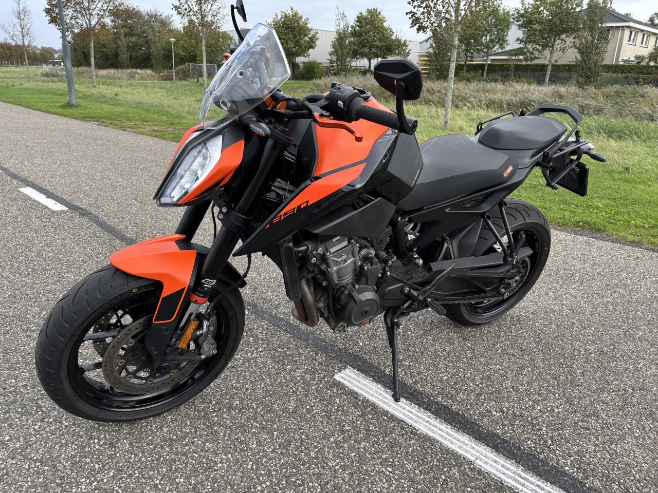 KTM 890 Duke 2021