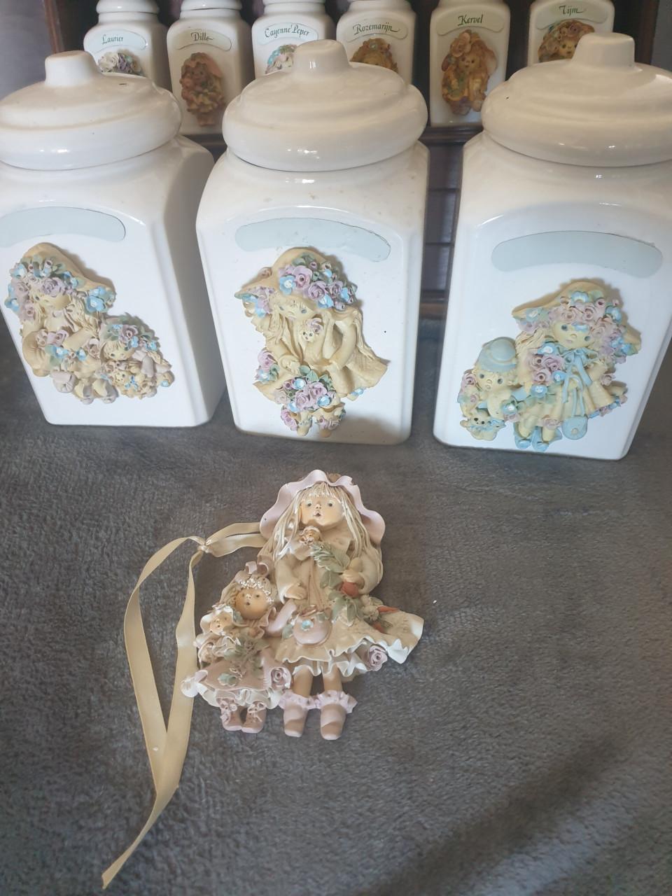 Te koop goldina kruiden potjes