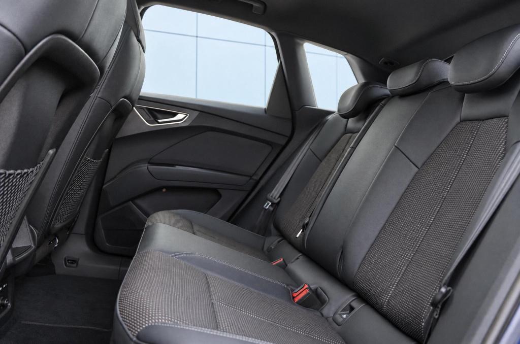 Audi Q4 E-tron 45 quattro s edition 77 kwh 266pk | soh 91,2% |