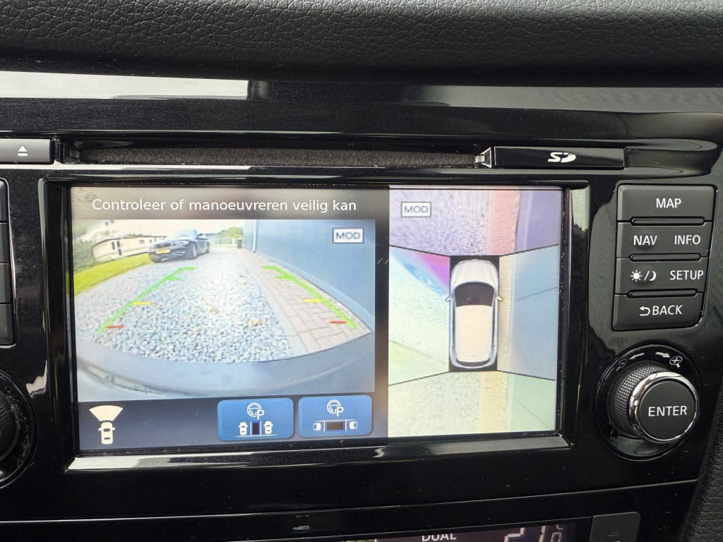 Nissan Qashqai 1.2 tekna pakket 5-drs