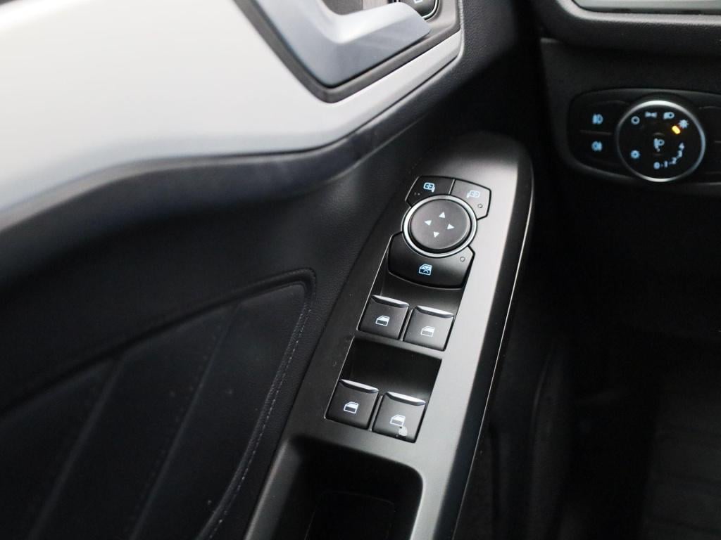 Ford Focus wagon 1.0 ecoboost trend edition business | apple carplay / andr