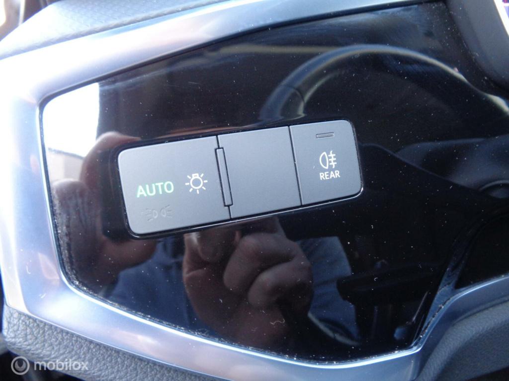 Audi Q3 sportback 35 tfsi pro line sportback business/s-line/automaat/ecc/s