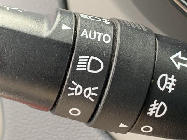 Kia Rio 1.2 cvvt navi | clima | cruise | parkeersensoren | trekhaak | nap e