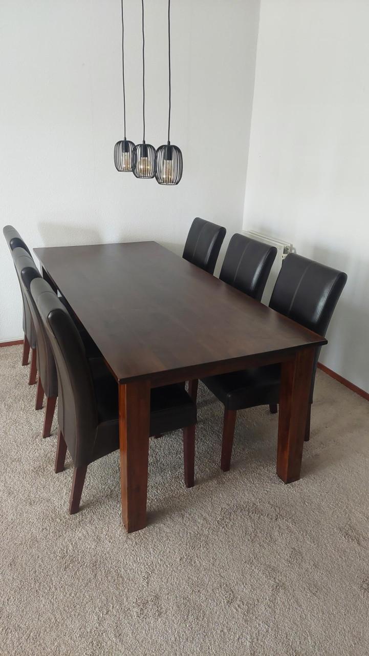 Donkerhouten Eettafel + 6  Eetkamerstoelen