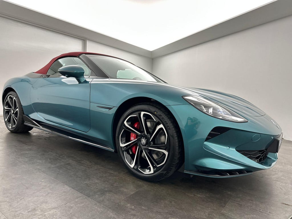 MG Cyberster mg gt 77kwh | nu in de showroom! | unieke auto! | 510 pk | nie