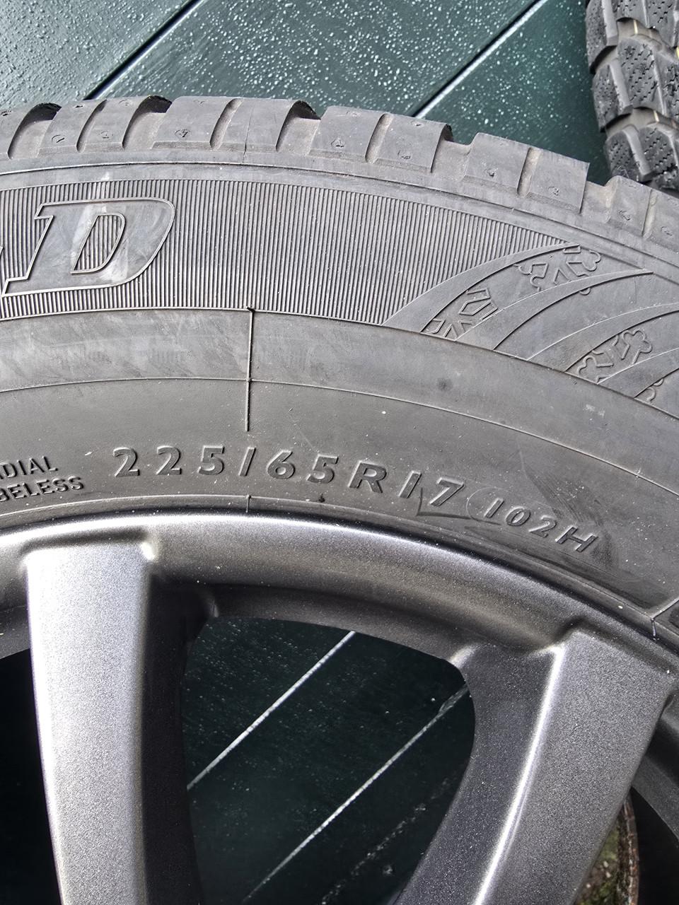 Originele Mazda 17 inch velgen met winterbanden (gebruikt op Mazda CX5)