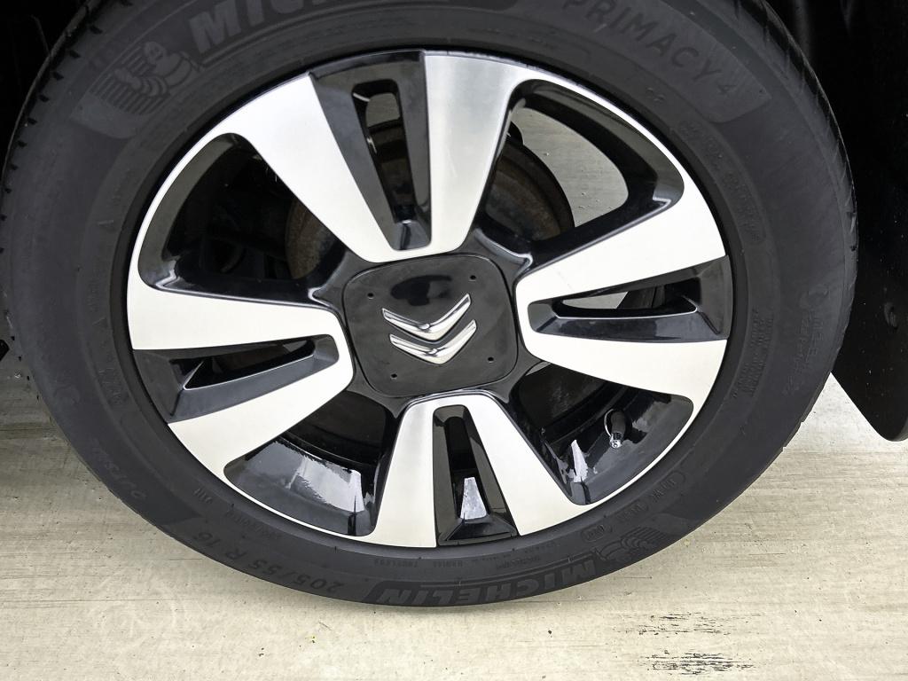 Citroen C3 82 pk shine | rijklaar | trekhaak | parkeersensoren | apple carp