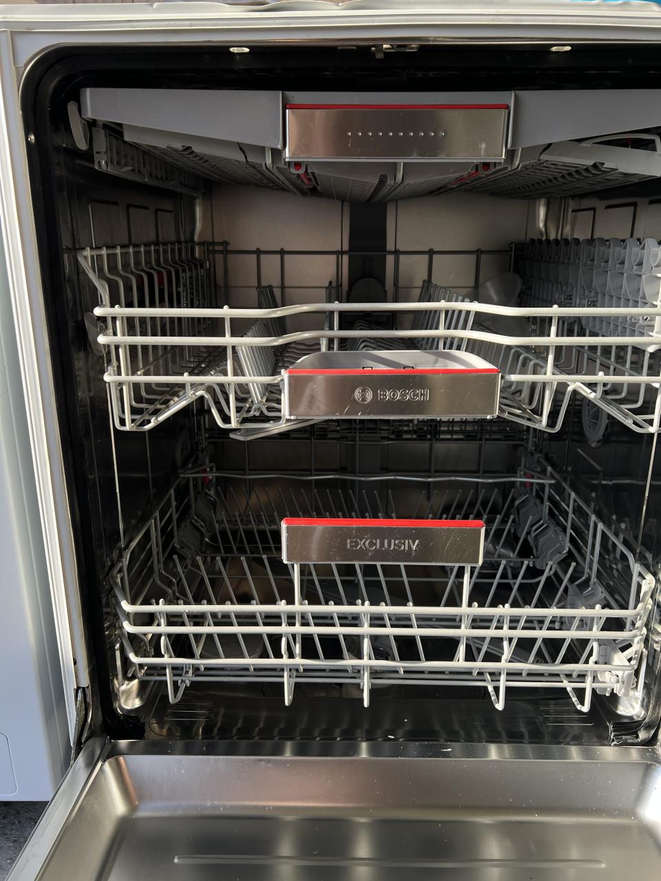 Niet gebruikte A+++ klasse Bosch inbouw vaatwasser 83x60cm