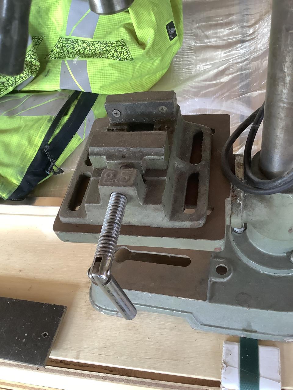 Kolomboormachine kolomboor