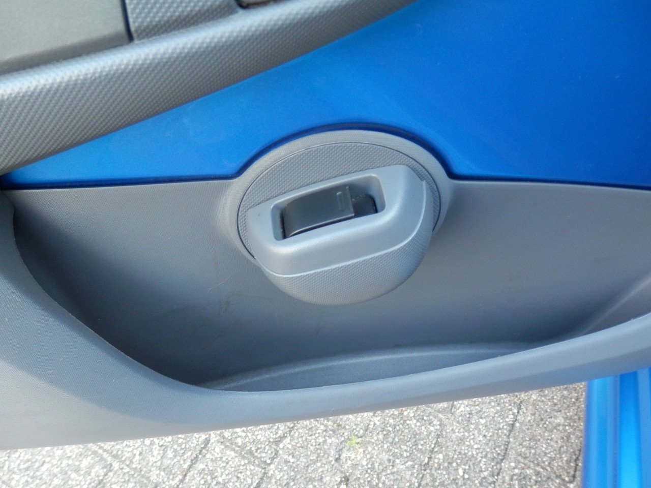 Auto Garant Biedt Aan: Peugeot 107 1.0 12v XS