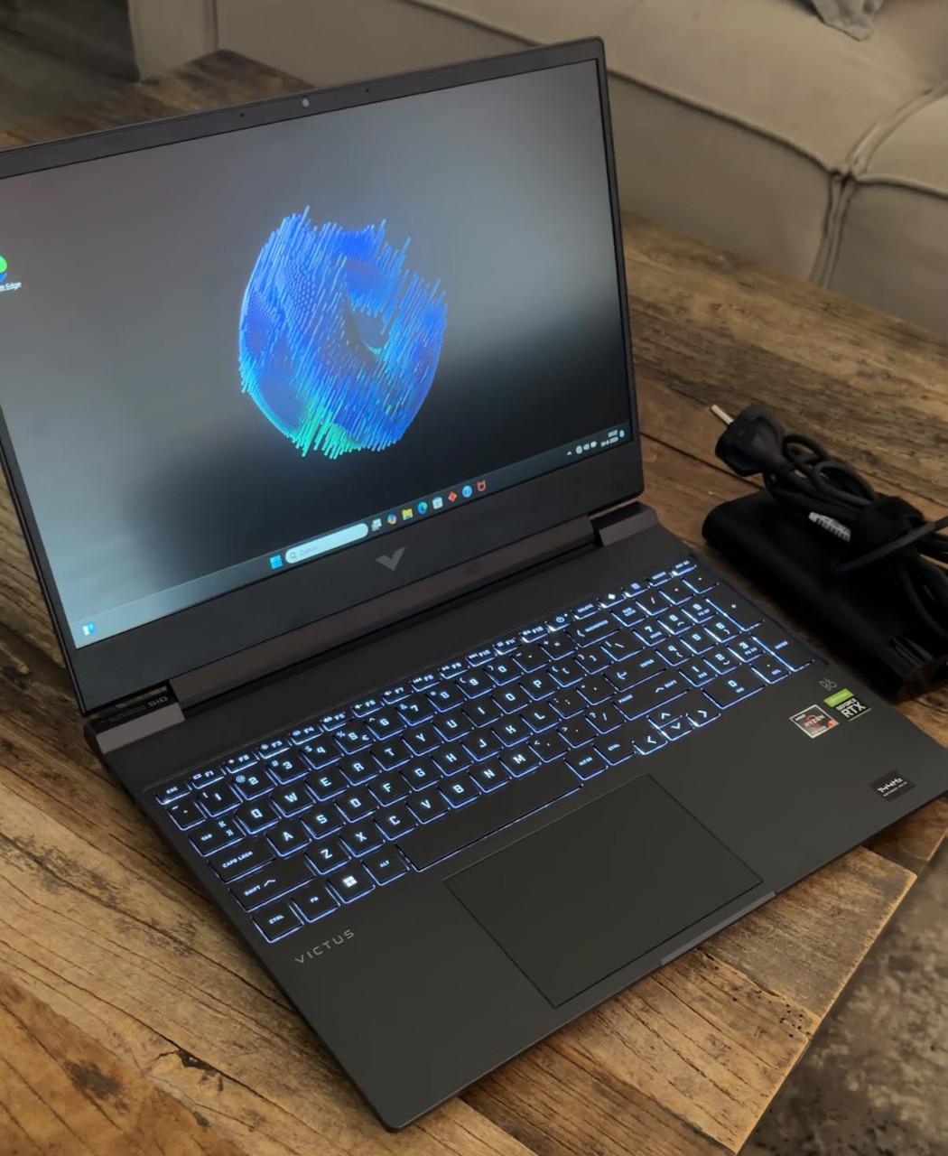 Gaming Laptop Victus -RTX 3050 Ti -16GB - SSD 512GB - Ryzen 5600H