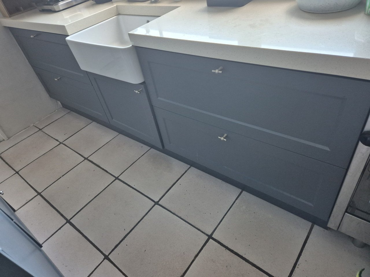 Landelijke grijze Bruynzeel keuken