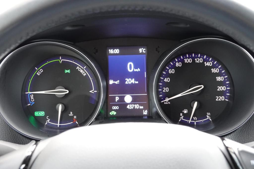 Toyota C-hr 1.8 hybrid active