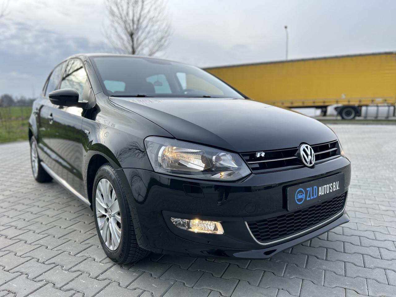 Volkswagen Polo 1.2 R-LINE|APK|CRUISE CONTR|CARPLAY|STOELV