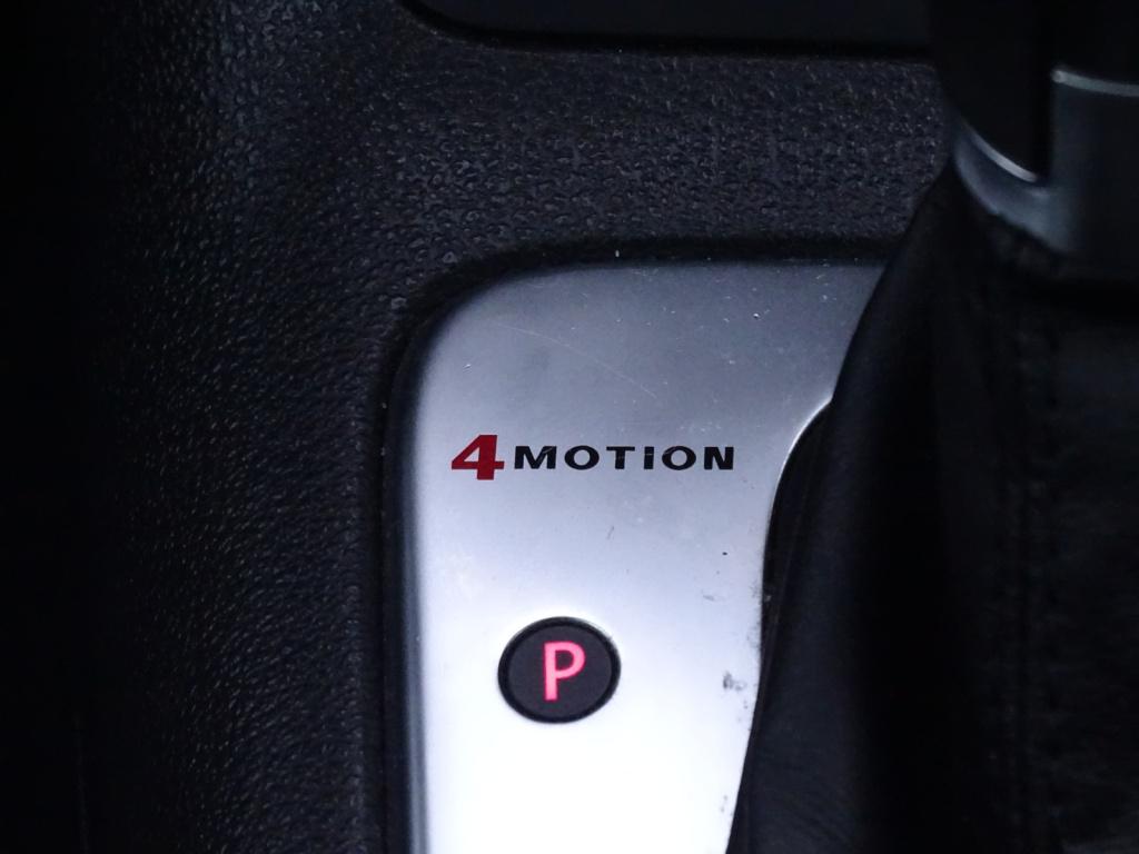 Volkswagen Tiguan 2.0 tsi sport&style 4motion automaat | pano | leder | sto