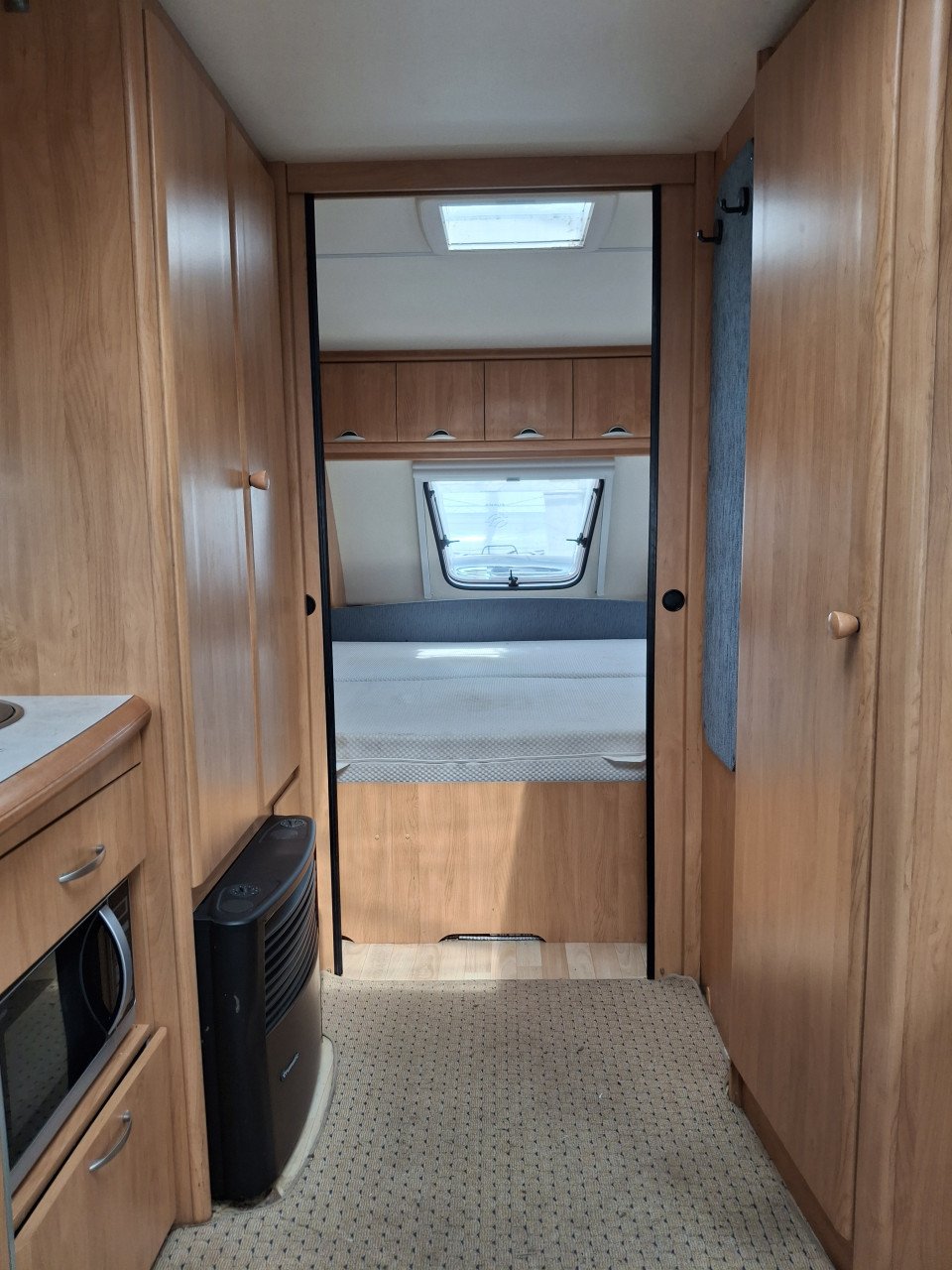 Caravan Hobby 560 UF Excellent uit 2006