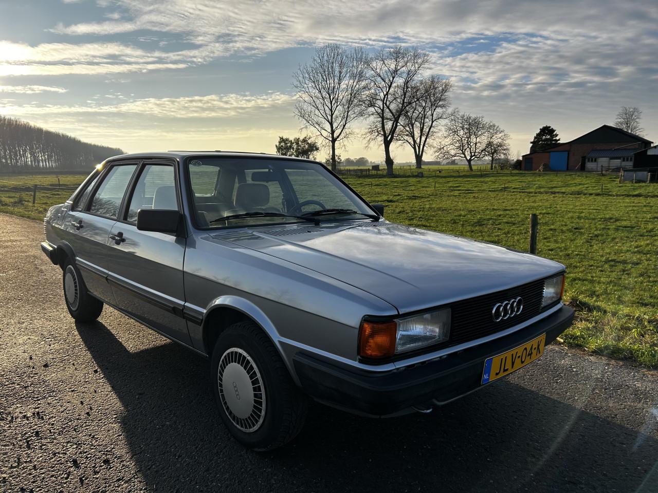Audi 80 B2 diesel wegenbelastingvrij 1984 1.6 5 bak