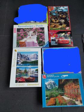 Te koop 8 mooie puzzels