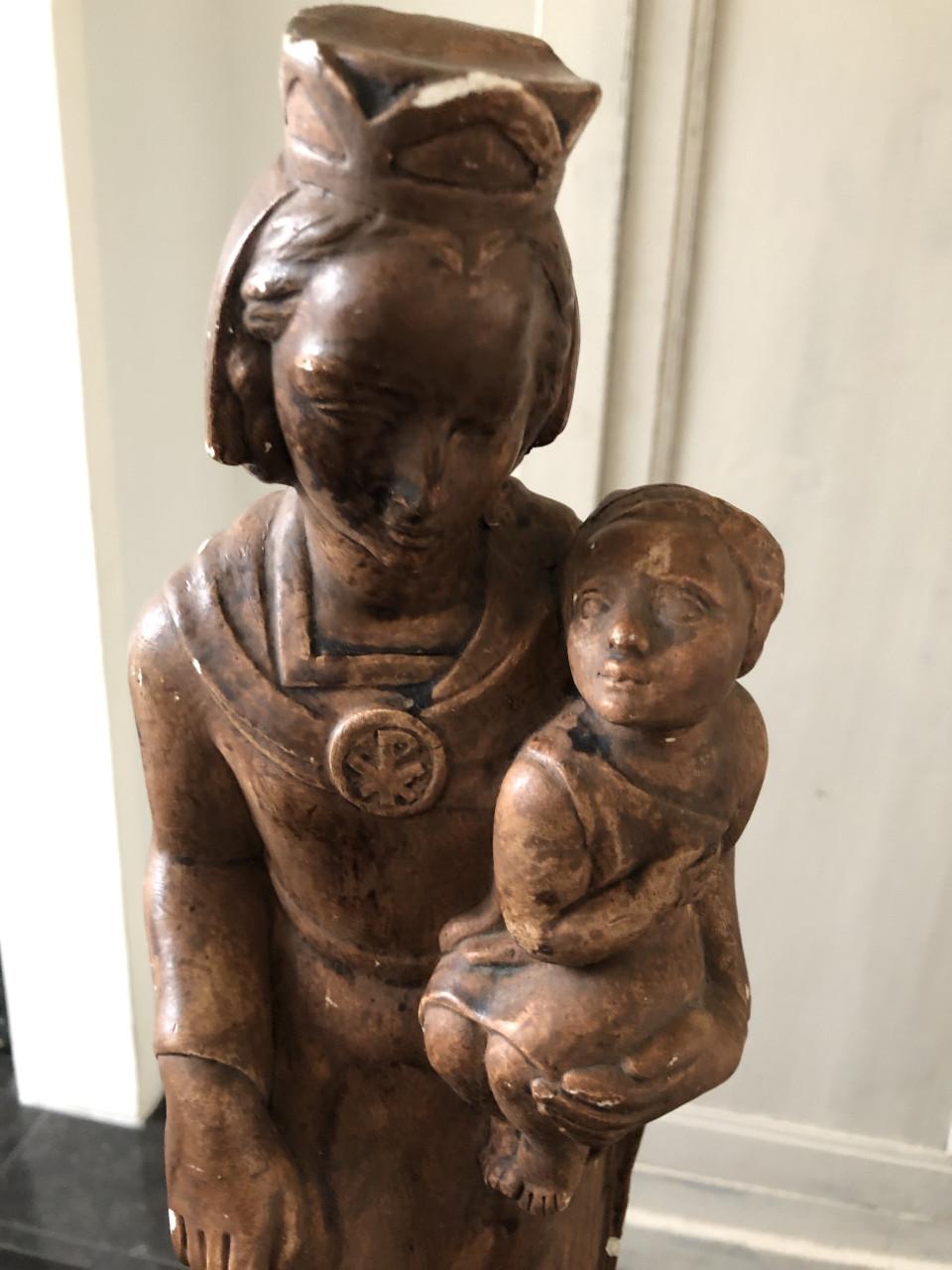 Mooie oude brocante Burchtgravinne van gips