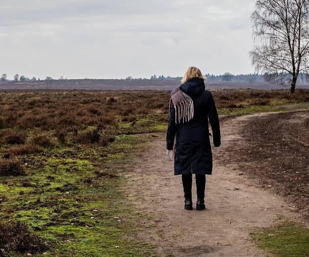 Ademen door de Stilte - Meditatie voor Weduwen en Weduwnaars