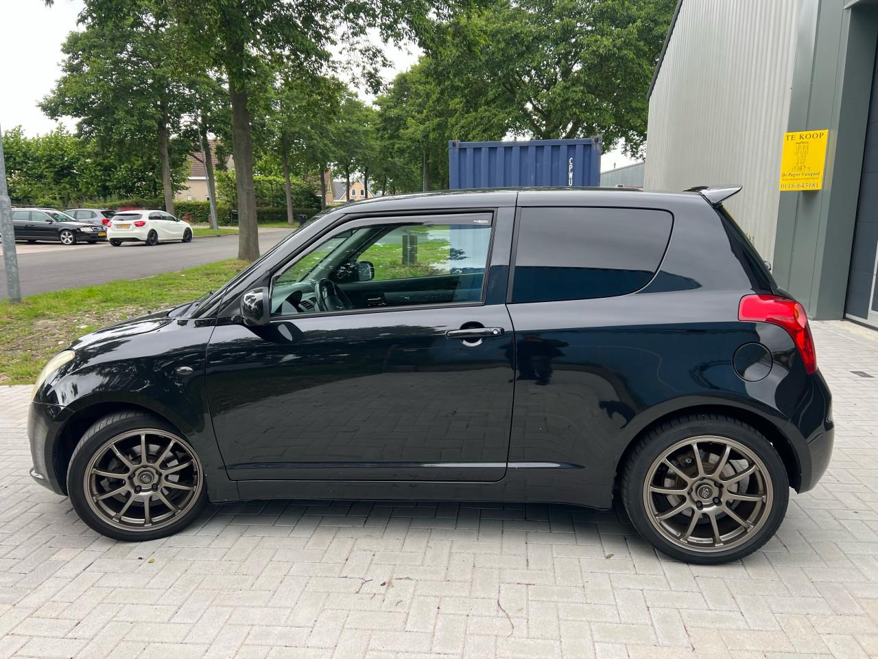 Suzuki Swift 1.6 Sport Velgen Dubbel uitlaat