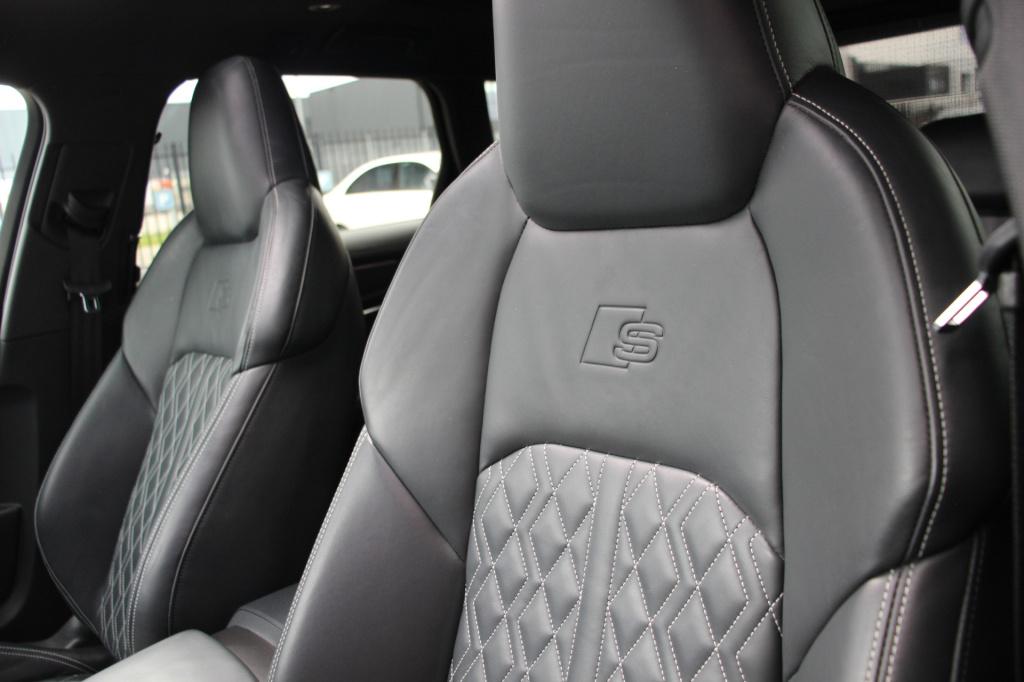 Audi A6 avant 55 tfsi e quattro s competition | rs stoelen | head up | memo