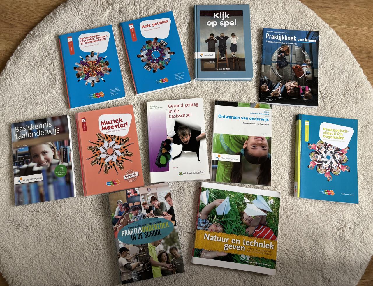 PABO studieboeken jaar 1tm4