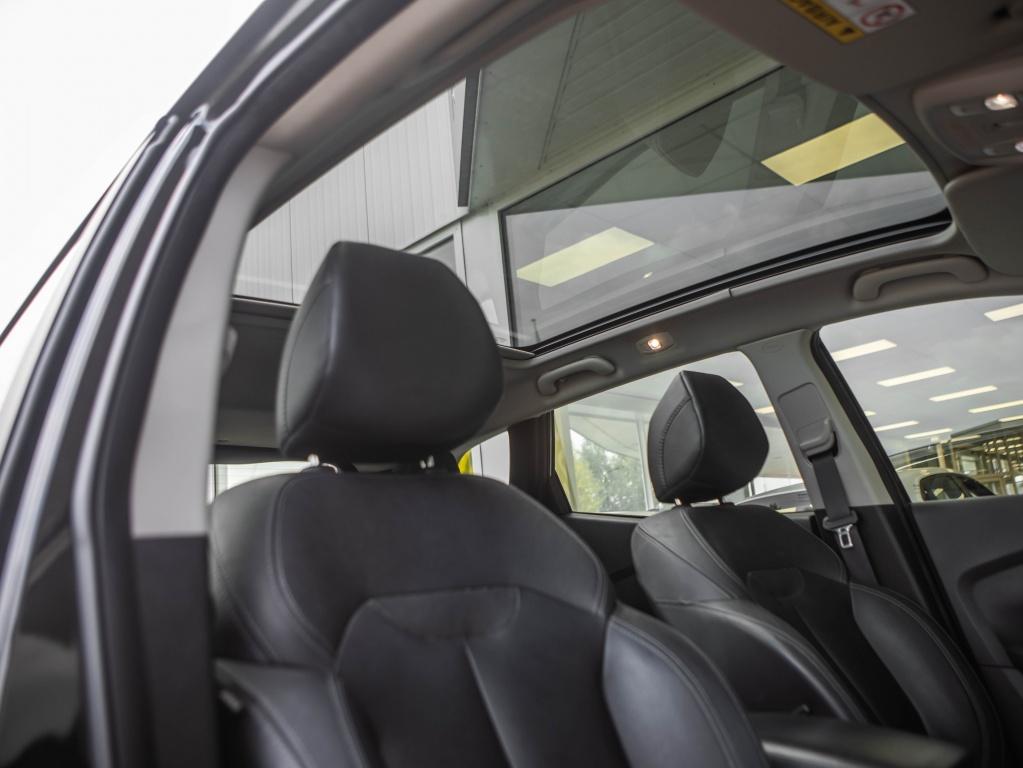Renault Kadjar tce 140pk black edition automaat