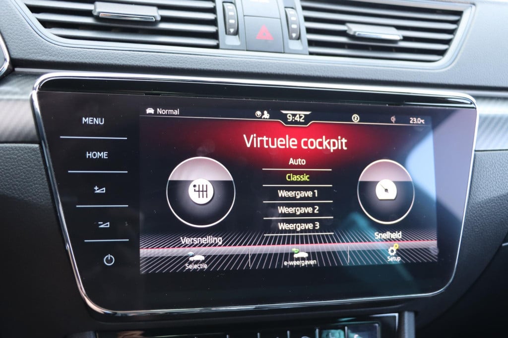 Skoda Superb combi 1.4 tsi iv sportline business 218pk dsg6