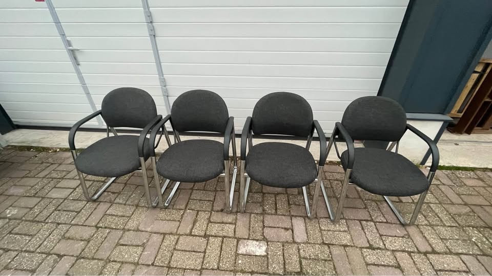 Ahrend Bureau stoelen vergaderstoelen