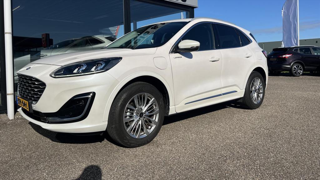 Ford Kuga 2.5 phev e-cvt 225pk vignale , trekhaak , winterpack met voorruit