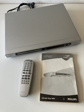 Te koop Philips DVD Speler en CD speler compleet met afstandsbediening
